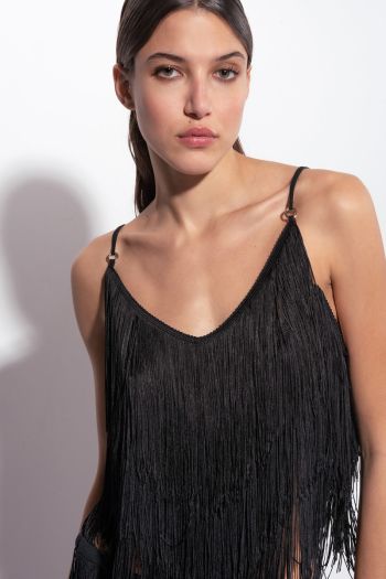 Women's top with thin fringes